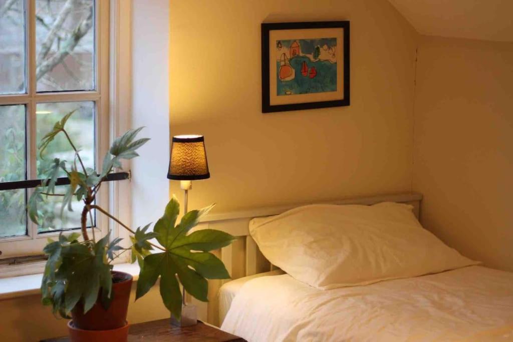 Trinity Annexe An Adorable First Floor Light And Lofty Space Within An Aonb Godmanstone ภายนอก รูปภาพ
